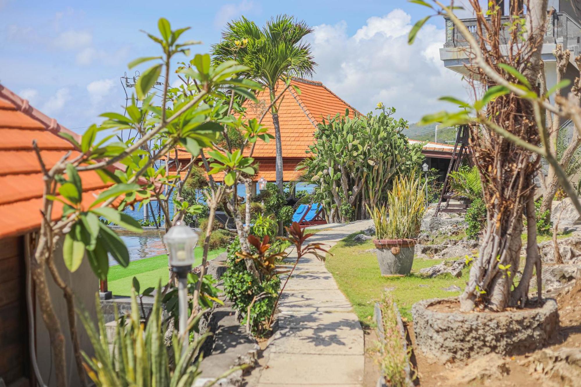Manta Cottages With Sea View Batununggul Extérieur photo