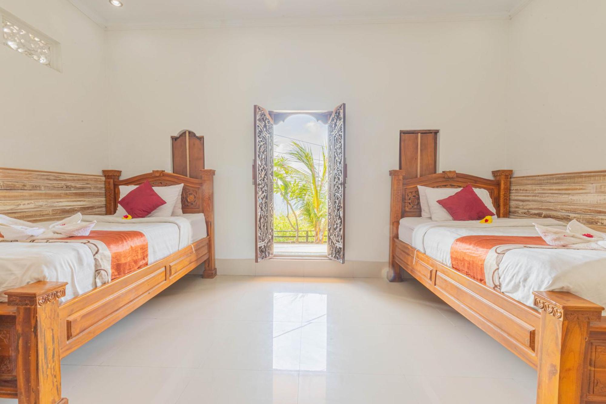 Manta Cottages With Sea View Batununggul Extérieur photo