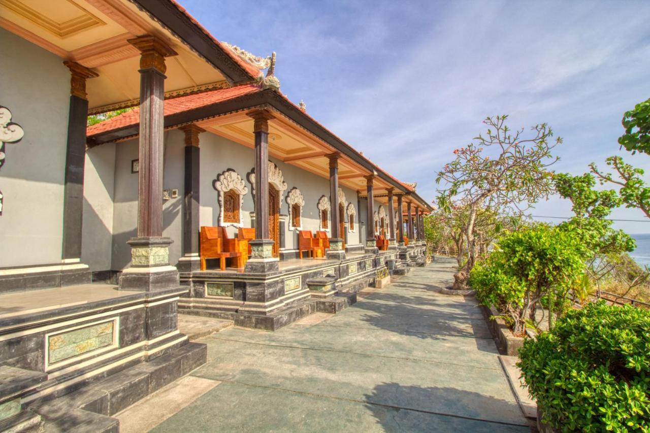 Manta Cottages With Sea View Batununggul Extérieur photo
